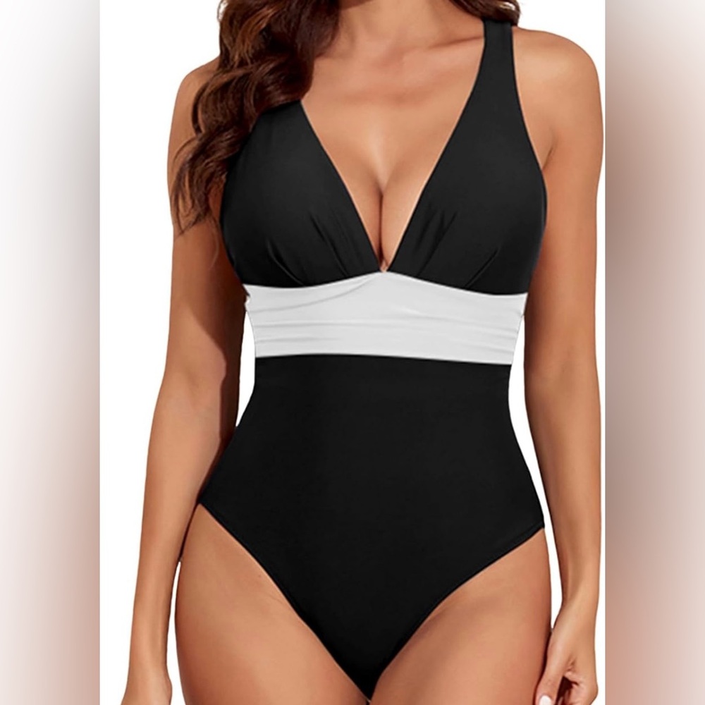 Women One Piece Swimsuit Size (L)